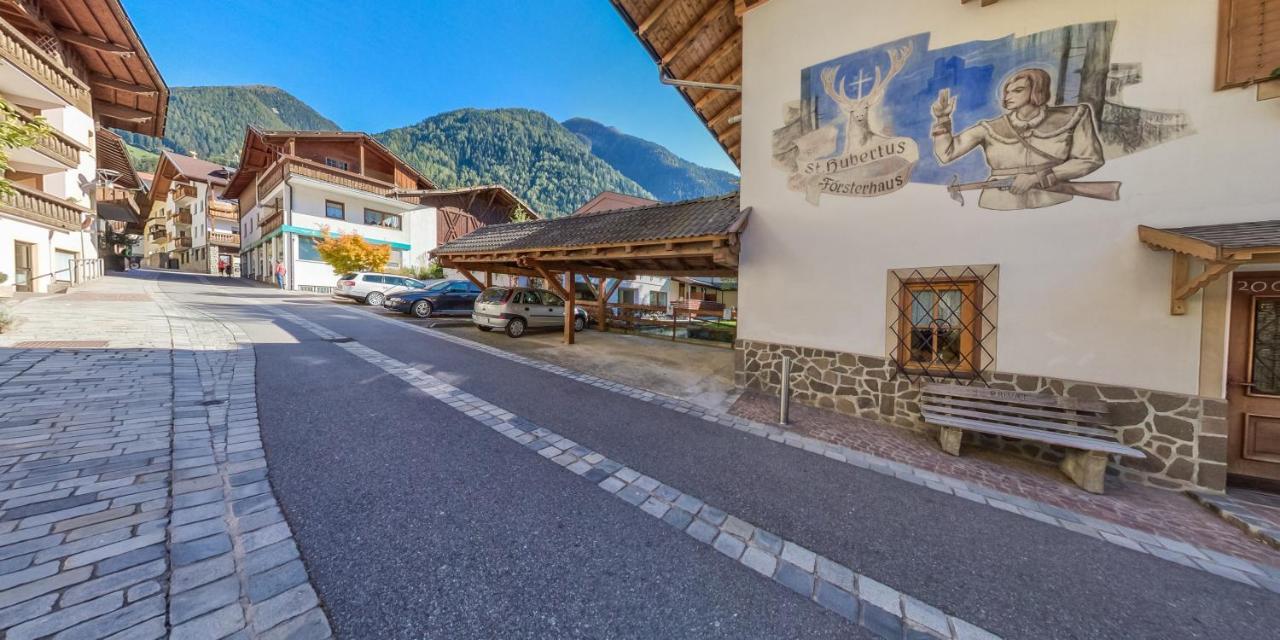 Apartments Hubertus Bei Meran Сан-Леонардо-ин-Пассирия Экстерьер фото