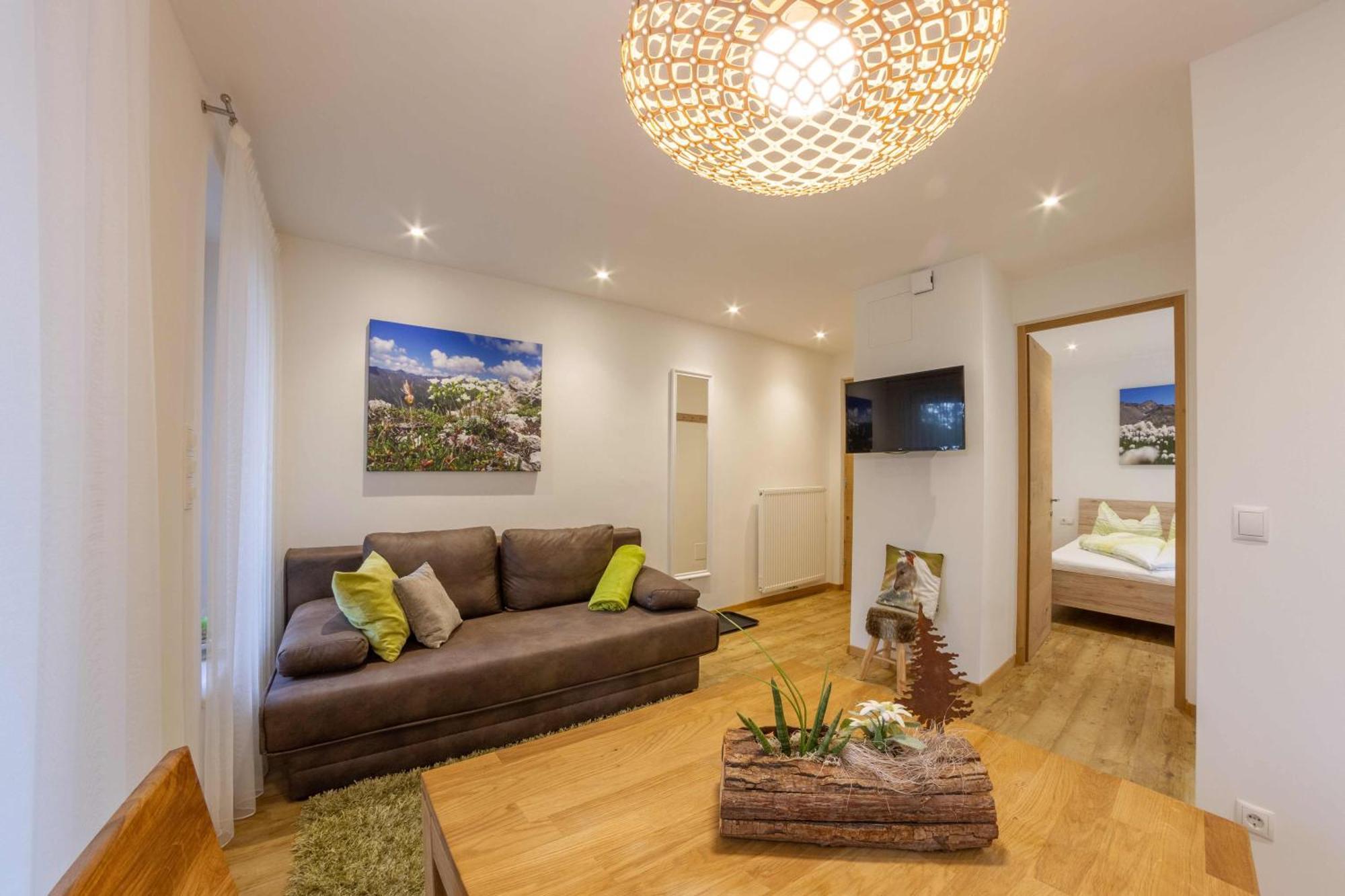 Apartments Hubertus Bei Meran Сан-Леонардо-ин-Пассирия Экстерьер фото